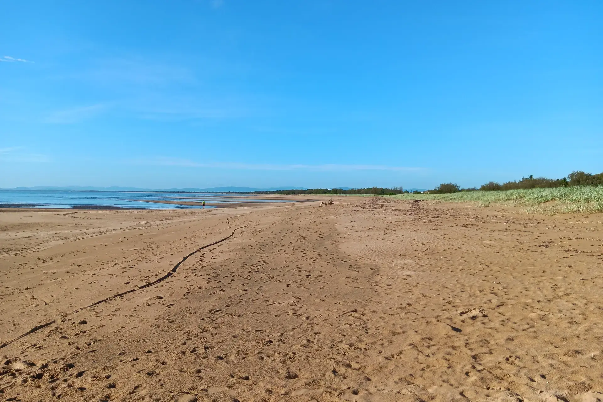 Full length view of the sand at Town Beach in Mackay in Central Queensland